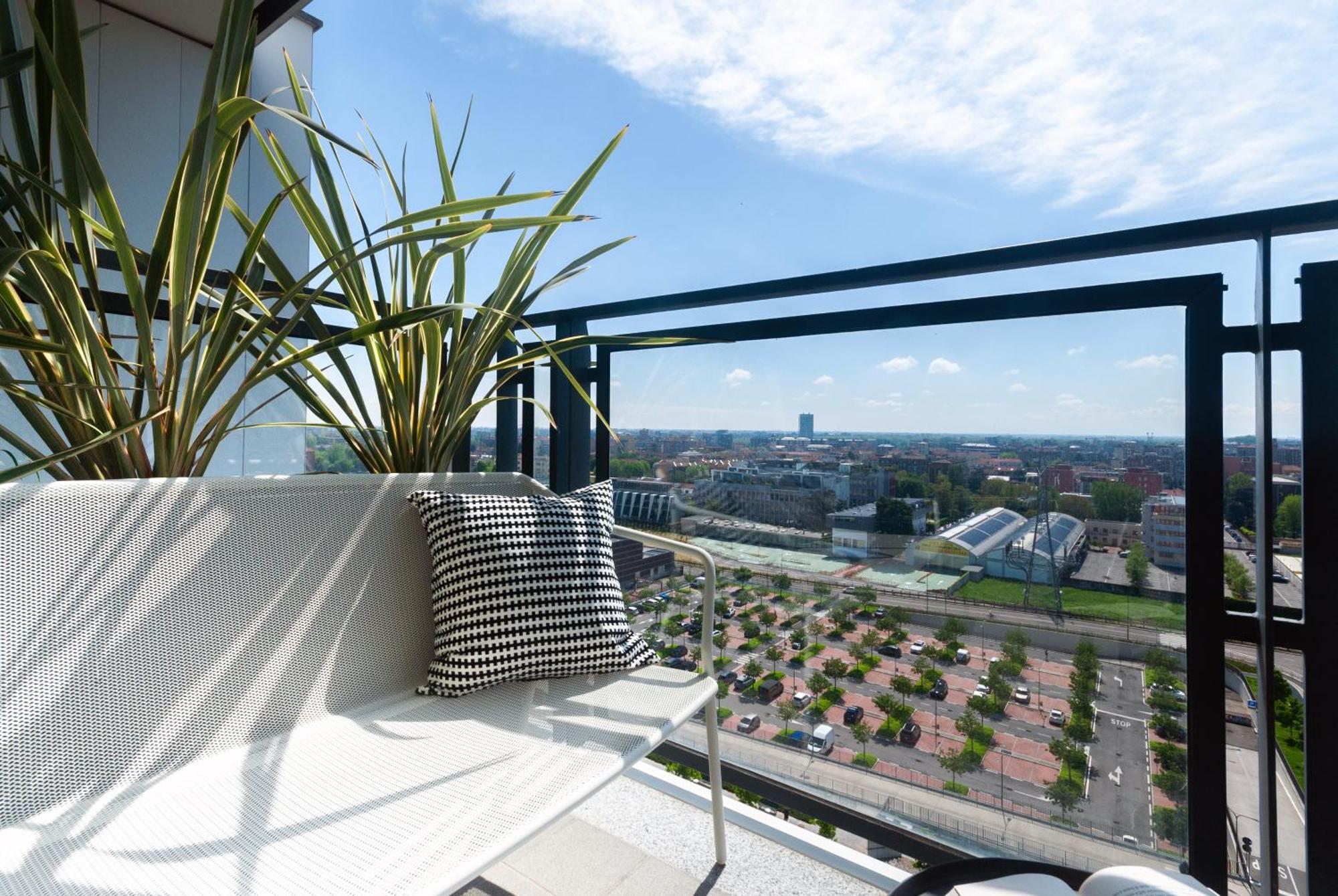 Appartement With Panoramic View Of